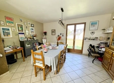Maison à vendre 5 chambres - Grand séjour - Parc arboré et Verger