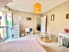 MAISON FAMILIALE – 113 m² – 4 CHAMBRES – JARDIN – GARAGE – GLOS (14100)