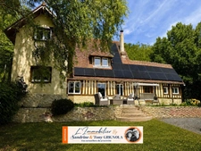 Maison normande en pierre et colombages – 150 m² – 4 chambres – Terrain de 767 m² – Val-de-Vie (14140)