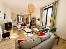 MAISON BOURGEOISE RÉNOVÉE – 250 m² – 10 PIÈCES – JARDIN – GARAGE – LISIEUX