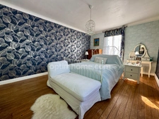 Maison bourgeoise 6 chambres – 216 m² – Jardin arboré, garage et prestations de qualité