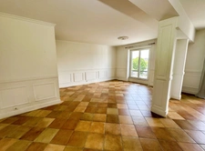 APPARTEMENT DUPLEX - 4 CHAMBRES - PARKING PRIVÉ -  PROCHE CENTRE VILLE - LISIEUX (14100)
