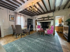 Belle propriété normande de caractère avec parc arboré de plus 3 500 m² et majestueuse bâtisse en pierre de Caen - Idéal projet gîtes, chambres d'hôtes ou vaste demeure familiale
