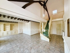 APPARTEMENT EN DUPLEX SPACIEUX ET LUMIMEUX - PROCHE CENTRE VILLE - LISIEUX (14)