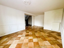APPARTEMENT DUPLEX - 4 CHAMBRES - PARKING PRIVÉ -  PROCHE CENTRE VILLE - LISIEUX (14100)