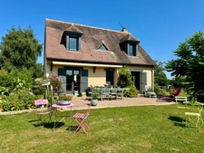 Maison à vendre 5 chambres - Grand séjour - Parc arboré et Verger