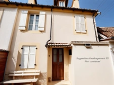 CHARMANTE MAISON DE VILLAGE AVEC GARAGE – ENVIRONNEMENT PAISIBLE – SAINT-PIERRE-EN-AUGE (14170)