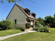 Maison à vendre 5 chambres - Grand séjour - Parc arboré et Verger