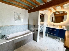 Maison normande en pierre et colombages – 150 m² – 4 chambres – Terrain de 767 m² – Val-de-Vie (14140)
