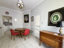 LISIEUX – Maison de caractère, 7 chambres, jardin et vue dégagée, proche centre ville