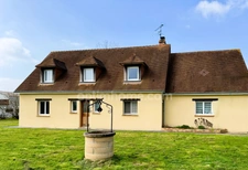 Maison familiale avec 4 chambres, terrain de 9 000 m², dépendances et vie de plain-pied possible - Belle Vie en Auge (14270)