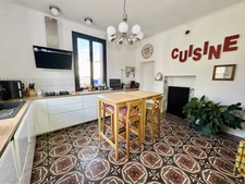 MAISON BOURGEOISE RÉNOVÉE – 250 m² – 10 PIÈCES – JARDIN – GARAGE – LISIEUX