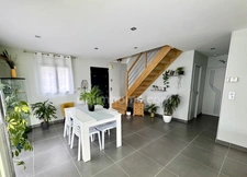 MAISON À VENDRE 5 PIÈCES- 4 CHAMBRES – 120 M² HABITABLES – JARDIN, GARAGE – MAROLLES (14100), À 10 MINUTES DE LISIEUX
