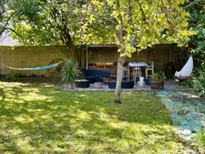 Maison bourgeoise 6 chambres – 216 m² – Jardin arboré, garage et prestations de qualité