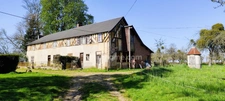 CORPS DE FERME - Maison et  Divers Bâtiments agricoles - 16,4 Hectares - Proche de ORBEC (14)