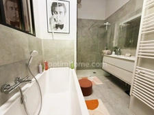 ÉLEGANT DUPLEX DE 107,55 M² ENTIEREMENT RENOVE, AVEC PISCINE, ESPACES VERTS, PARKING PRIVE ET CAVE - TROUVILLE SUR MER (14)