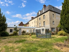 LISIEUX – Maison de caractère, 7 chambres, jardin et vue dégagée, proche centre ville