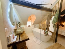 Appartement Duplex Rénové Vendu Meublé – Saint-Martin-de-la-Lieue (14100)