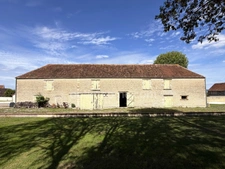 Belle propriété normande de caractère avec parc arboré de plus 3 500 m² et majestueuse bâtisse en pierre de Caen - Idéal projet gîtes, chambres d'hôtes ou vaste demeure familiale
