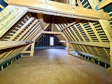 ANCIEN PRESSOIR À USAGE DE DÉPENDANCE - TERRAIN DE 5300m²
