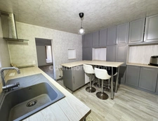 Maison à vendre proche centre-ville Lisieux(14) - 5 chambres - Terrasse et Jardin Privatif