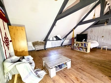 MAISON DE MAÎTRE – 5 CHAMBRES –DEPENDANCE AVEC GARAGE – VUE DÉGAGÉE SUR LA VALLÉE – ENTRE FERVAQUES ET LISIEUX