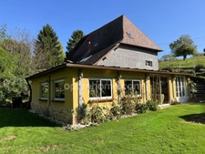 MAISON À COLOMBAGES AVEC DÉPENDANCE - JARDIN CLOS - TERRAIN D'ENVIRON 6500m² -SAINT-DENIS-DE-MAILLOC (14100)