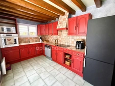 Maison normande en pierre et colombages – 150 m² – 4 chambres – Terrain de 767 m² – Val-de-Vie (14140)