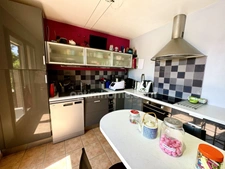 Maison à vendre 5 chambres - Grand séjour - Parc arboré et Verger