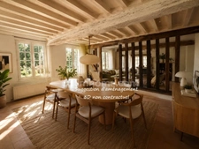 Maison normande de caractère de 121 m² avec 4 chambres, vie de plain-pied, Le Mesnil-Guillaume (14100), à moins de 10 minutes de Lisieux.