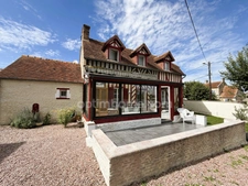 Belle propriété normande de caractère avec parc arboré de plus 3 500 m² et majestueuse bâtisse en pierre de Caen - Idéal projet gîtes, chambres d'hôtes ou vaste demeure familiale