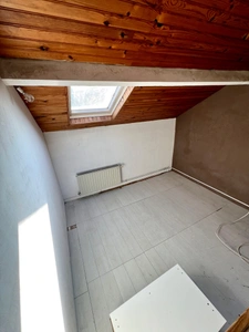 À VENDRE – PETITE MAISON DE VILLE À RÉNOVER ?✨ – UN CHARME AUTHENTIQUE À RÉVÉLER