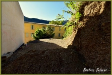 A DIGNE LES BAINS Terrain à vendre de 3494m2 dont une parcelle pouvant être bâtie de 386m2  