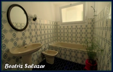 Appartement à 3 mn à pied du centre ville de Digne. Joli et lumineux T3 de 78 m² avec grand balcon, garage, parking et cave.