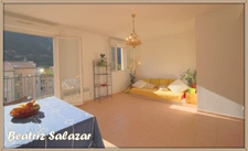 A 5 mn à pied du centre ville de Digne, bel appartement T3 de 66 m², calme et lumineux avec ascenseur, grande terrasse, parking privatif fermé ainsi qu’un parking collectif.