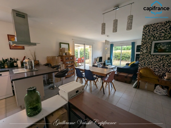 Maison à vendre 5 pièces - 3 chambres - VOUNEUIL SOUS BIARD (86)