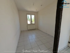 Maison à louer VOUILLE - 5 Pièces 107 m² - Garage