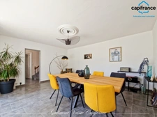 Maison à louer 6 pièces - 146 m² - SAINT SAUVEUR (86)