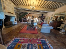 PROPRIÉTÉ DE PRESTIGE – AUTHENTICITÉ, PIERRE ET ART DE VIVRE EN PÉRIGORD