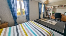 Hautefort, maison familiale, 4 chambres, avec piscine