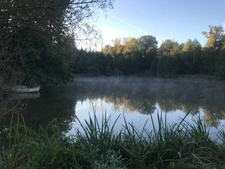 Etang de pêche sur terrain de plus de 2 hectares
