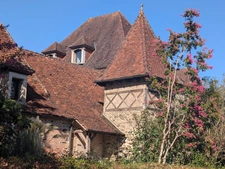 PROPRIÉTÉ DE PRESTIGE – AUTHENTICITÉ, PIERRE ET ART DE VIVRE EN PÉRIGORD