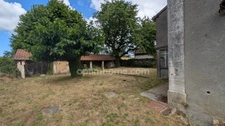 🏡 Maison à finir de restaurer – 6 chambres – Terrain de 545 m² – Lanouaille (24)