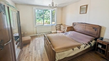 Propriété 6 chambres, nombreuses dépendances, terrain1 hectare 3 SAVIGNAC LEDRIER (24)