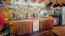 SAVIGNAC LEDRIER, BIEN RARE EN BORD DE L'AUVEZÈRE