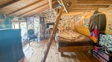 SAVIGNAC LEDRIER, BIEN RARE EN BORD DE L'AUVEZÈRE