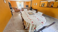 Hautefort, maison familiale, 4 chambres, avec piscine