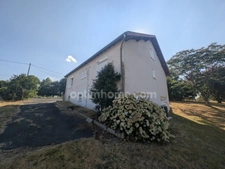 Maison familiale avec sous-sol complet sur 3 264 m² de terrain – Savignac-Lédrier (Dordogne – Périgord Vert)