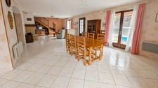 Saint Mesmin, maison 234 m2 sur plus d'un hectare de terrain