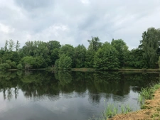 Etang de pêche sur terrain de plus de 2 hectares
